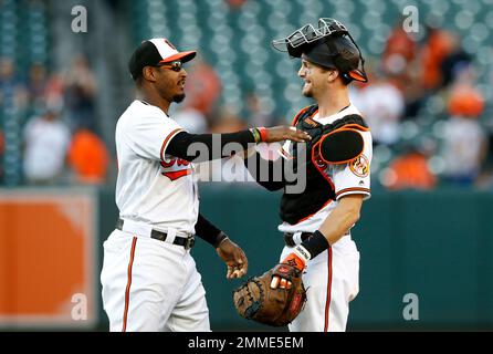 Baltimore Orioles Stadium Promo Giveaway Baseball Cards Adam Jones &  J.J. Hardy