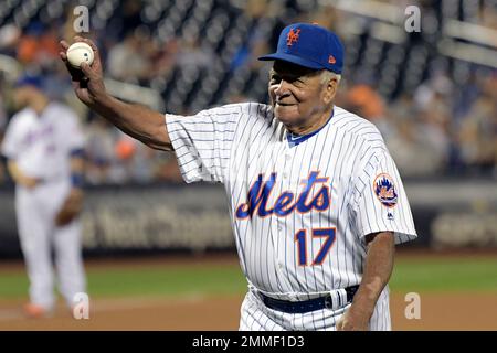 Former Major Leaguer Ozzie Virgil leaves the field after throwing out the  first pitch before a New York Mets baseball game against the Atlanta Braves  Wednesday, Sept. 26, 2018, in New York.