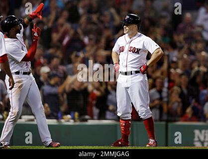 Holt hits grand slam, Red Sox top Jays