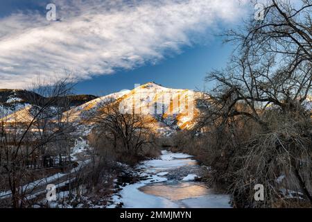 Snowy Clear Creek landscape in winter.  Golden, Colorado, USA Stock Photo