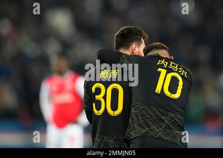 Paris, France. 29th Jan, 2023. Paris Saint-Germain's Neymar wears a jersey  with his name in Chinese during a French Ligue 1 football match between Paris  Saint-Germain and Stade de Reims as part