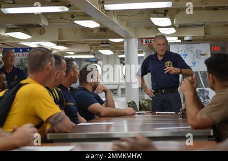 Duane R. Bushey, MASTER CHIEF PETTY Officer of the Navy (uncovered ...