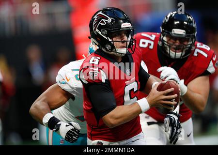 Atlanta Falcons quarterback Kurt Benkert warms up before the Pro Football  Hall of Fame NFL preseason game against the Denver Broncos, Thursday, Aug.  1, 2019, in Canton, Ohio. (AP Photo/David Richard Stock