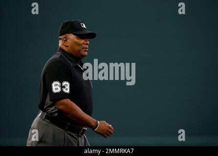 Photo: Umpire Crew Chief Laz Dias - SLP2022091717 