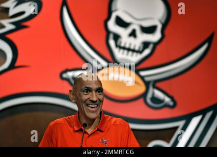 Bucs to induct Tony Dungy into Ring of Honor on Sept. 24