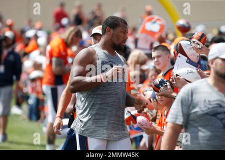 Denver Broncos linebacker Bradley Chubb (55) rushes against the Tampa Bay  Buccaneers in the first half of an NFL football game, Sunday, Sept.. 27,  2020, in Denver. (AP Photo/Justin Edmonds Stock Photo - Alamy