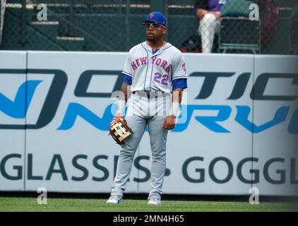 New York Mets left fielder TOMMY PHAM (28) in the top of the