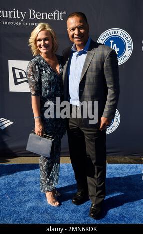 Los Angeles, United States. 16th June, 2022. LOS ANGELES, CALIFORNIA, USA -  JUNE 16: American baseball manager Dave Roberts and wife Tricia Roberts  arrive at the Los Angeles Dodgers Foundation (LADF) Annual