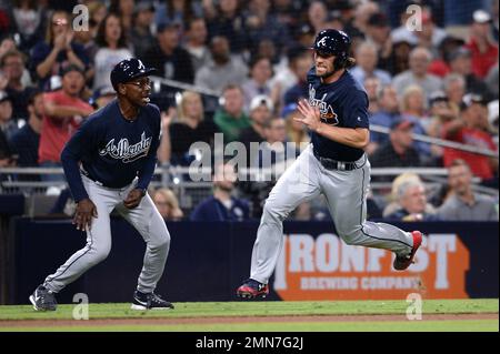 Atlanta Braves Pinch Hitter Charlie Culberson Editorial Stock Photo - Stock  Image