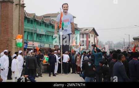 Srinagar, India. 29th Jan, 2023. Indian Congress leader Rahul Gandhi (L) along with sister Priyanka Gandhi hoists the Indian national flag during the 'Bharat Jodo Yatra' march in Srinagar on January 29, 2023. (Photo by Mubashir Hassan/Pacific Press/Sipa USA) Credit: Sipa USA/Alamy Live News Stock Photo