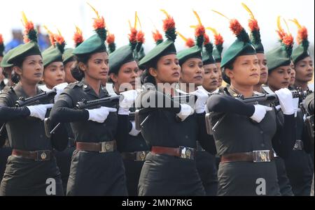 Colombo, Sri Lanka. 29th Jan, 2023. (1/29/2023) Military personnel take part in an Independence Day parade rehearsal in Colombo in preparation for the celebration of the 75th anniversary of its independence from Britain on February 4. (Photo by Saman Abesiriwardana/Pacific Press/Sipa USA) Credit: Sipa USA/Alamy Live News Stock Photo