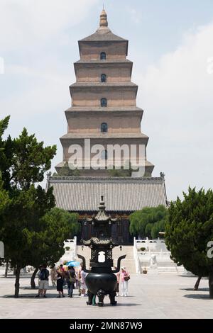 View of the Da Yan / Da Tan / popular; 'Giant Wild Goose' Pagoda in grounds of Daci'en Temple, a Buddhist temple in Yanta District, Xian, China. (125) Stock Photo