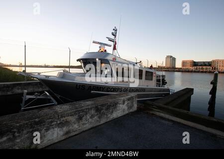 SAVANNAH, Ga. – Operations personnel from the U.S. Army Corps of Engineers, Savannah District, launched two hydrographic survey vessels from the Engineer’s Depot on Hutchinson Island into the Savannah Harbor, Georgia on Oct. 1, 2022. At the request of the U.S. Coast Guard, the vessels were deployed to Brunswick Harbor to survey the entrance channel in response to Hurricane Ian. The survey teams will collect information that will be used by the Coast Guard and Brunswick harbor pilots to ensure safe passage and navigation. USACE photo by Mel Orr. Stock Photo