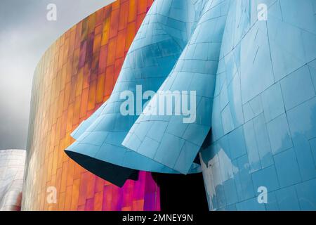 Colourful undulating exterior facade, detail, Museum of Pop Culture, MoPOP, architect Frank Gehry, Seattle, Washington, USA Stock Photo