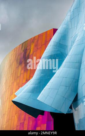 Colourful undulating exterior facade, detail, Museum of Pop Culture, MoPOP, architect Frank Gehry, Seattle, Washington, USA Stock Photo