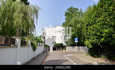 Warsaw, Poland. 19 June 2022. Stary Zoliborz is a kind of peaceful enclave and a mixture of small architectural wonders. Functionality, aesthetics and Stock Photo