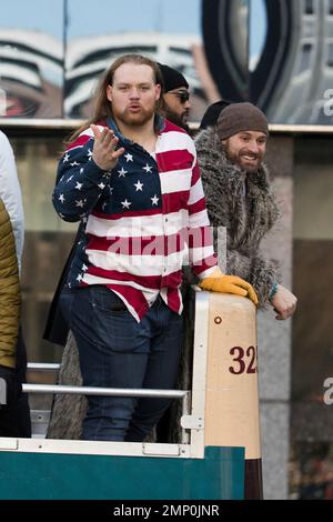 File:Chris Long Philadelphia Eagles Super Bowl LII Victory Parade