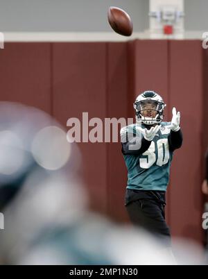 Philadelphia Eagles running back Corey Clement (30), warms up before the  NFL Super Bowl 52 football game against the New England Patriots, Sunday,  Feb. 4, 2018, in Minneapolis. (AP Photo/Charlie Neibergall Stock Photo -  Alamy