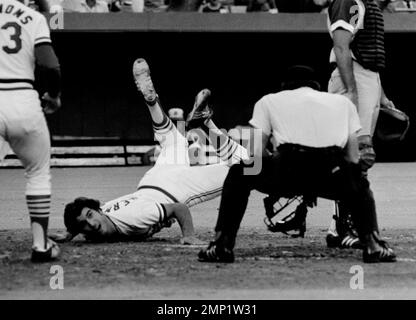 Keith Hernandez, 1981, Boston red Sox, St. Louis Cardinals, New York Mets,  five-time All-Star was the 1979 NL MVP award, and won 2 World Series rings  Stock Photo - Alamy