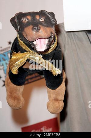 Triumph the Insult Comic Dog at Comedy Central s Night of Too