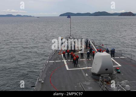SATTAHIP, Thailand (Oct. 11, 2022) Sailors recover the anchor on the fo ...