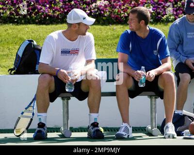 Tennis champion Andy Roddick gets in a practice session at the La Quinta Resort & Club in Palm Springs, CA. 3/10/09. Stock Photo