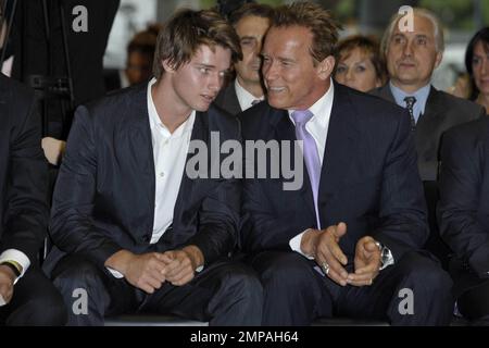 USA, CANADA, AUSTRALIA, NEW ZEALAND ONLY - Actor and former California Governor Arnold Schwarzenegger and his son Patrick Schwarzenegger attend 'Arnold Classic Europe 2011' Party held at Jardines Cecilio Rodriguez. Madrid, Spain. 8th October 2011.   . Stock Photo