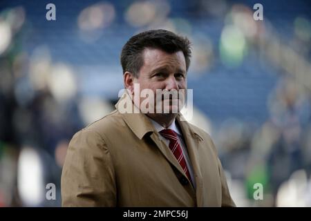 Arizona Cardinals president Michael Bidwill holds the George Halas Trophy  aloft after defeating the Philadelphia Eagles in the NFC Championship game  at University of Phoenix Stadium in Glendale, Arizona, January 18, 2009.