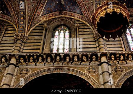 Metropolitan Cathedral of Saint Mary of the Assumption - Duomo di Siena,  1215 and 1348, 13th Century, Tuscany, Italy, Italian, Gothic, Romanesque, Classical. Stock Photo