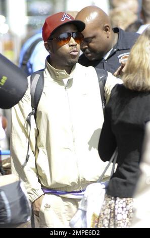 EXCLUSIVE!! Outkast rapper Big Boi arrives in London after a journey on ...