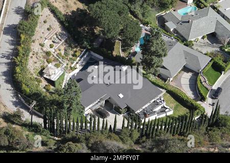 Aerial views of the $1.9 million dollar home Russell Brand