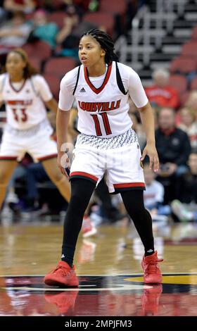 Louisville guard Arica Carter (11) guards Vanderbilt guard Cierra ...