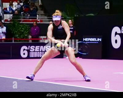 Lyon, France - January 30, 2023, Linda Noskova (CZE) in action against Garbine Muguruza (ESP) during the Open 6E Sens - Metropole de Lyon, WTA 250 tennis tournament on January 30, 2023 at Palais des Sports de Gerland in Lyon, France - Photo: Patrick Cannaux/DPPI/LiveMedia Stock Photo