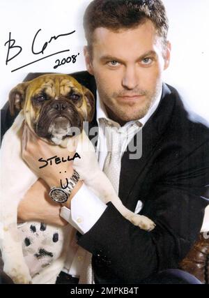 In honor of its 100th Anniversary, Milk Bone has teamed up with celebrity pet photographer Christopher Ameruoso to capture some 'Milk Bone Moments' between celebs and their pets. The one-of-a-kind photographs are up for auction on eBay to benefit the Canine Assistants organization. The non-profit provides service dogs at no cost to children and adults with mobility impairments, seizures and other disabilities. Celebs participating include Amy Smart, Brian Austin Green, Chyna, Holly Madison, Missi Pyle, Nicollette Sheridan, Paris Hilton, Scott Baio, Taylor Dayne, Tiffany and Verne Troyer. The a Stock Photo