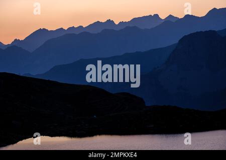 first light in the morning front Midi d Ossau,  Gentau lake, Ayous lakes tour, Pyrenees National Park, Pyrenees Atlantiques, France Stock Photo