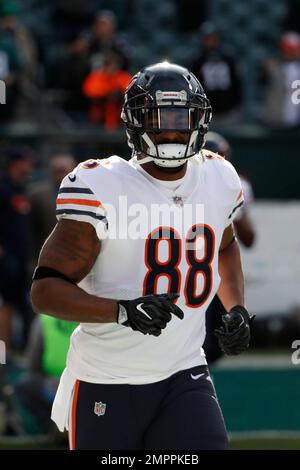 Chicago Bears wide receiver Kevin White warms up during an NFL football  training camp in Bourbonnais, Ill., Thursday, July 27, 2017. (AP Photo/Nam  Y. Huh Stock Photo - Alamy