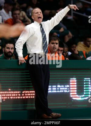 North Florida coach Matthew Driscoll gives instructions during the ...