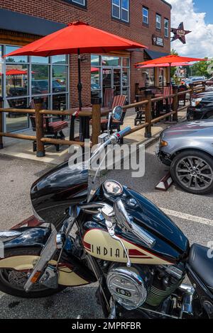 Classic Indian Motorcycle at the Cabin Coffee Co. on the Town Square in Blairsville, Georgia. (USA) Stock Photo