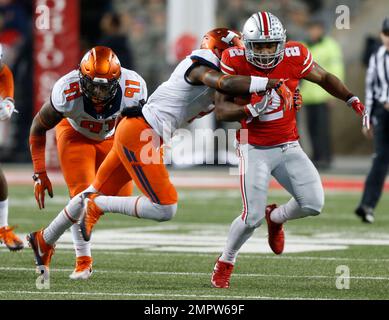 https://l450v.alamy.com/450v/2mpw69f/illinois-defensive-back-stanley-green-center-tackles-ohio-state-running-back-jk-dobbins-during-the-first-half-of-an-ncaa-college-football-game-saturday-nov-18-2017-in-columbus-ohio-ap-photojay-laprete-2mpw69f.jpg