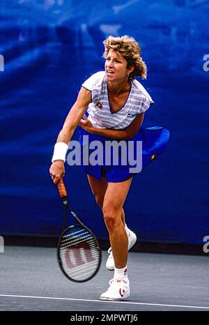 Chris Evert (USA)  competing in  the 1985 US Open Tennis. Stock Photo