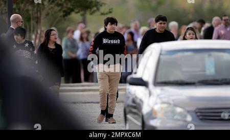 28th Oct, 2020. Funeral for late Samsung leader The bereaved family members  of the late Samsung Group Chairman Lee Kun-hee arrive at Samsung Medical  Center in Seoul on Oct. 28, 2020, to