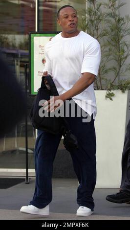 EXCLUSIVE!! Rapper, entrepreneur and music mogul Dr Dre shows off his  muscular physique in a tight fitting white shirt as he leaves the gym in  West Hollywood, CA. 16th September 2011 Stock