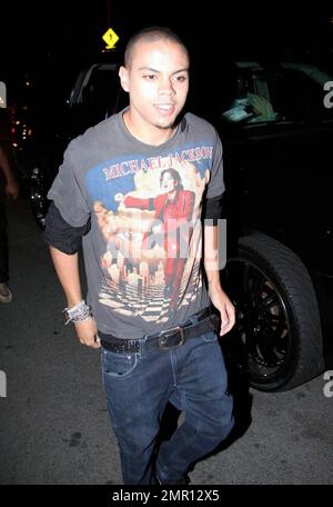 Michael jackson wearing t shirt best sale