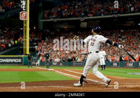 Gurriel, Astros come up big in the 4th off Kershaw in Game 5 of