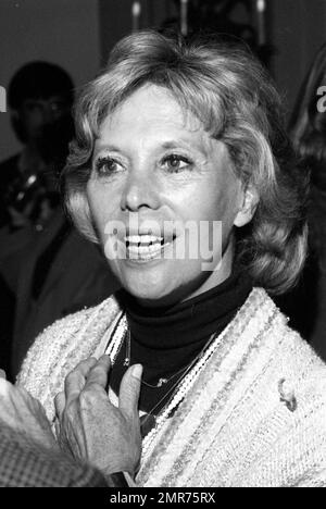 Dinah Shore at the 'Celebrity' book party for author Thomas Thompson at