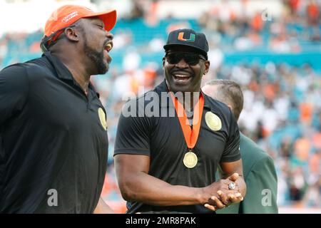 Michael Irvin takes Ralph & Xavier to the 2015 Pro Football Hall of Fame  Enshrinement Festivities