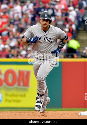 New York Yankees beat Blue Jays behind Corey Kluber, Gary Sanchez