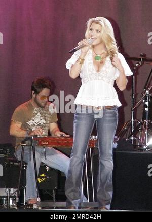 Jessica Simpson Performs On The Good Morning America Summer Concert Series  In New York City, August 6, 2004 Celebrity - Item # VAREVC0406AGAAJ014 -  Posterazzi