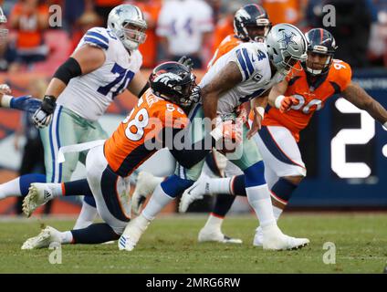 Buffalo Bills linebacker Von Miller (40) rushes on defense during an NFL  football game against the Kansas City Chiefs Sunday, Oct. 16, 2022, in  Kansas City, Mo. (AP Photo/Peter Aiken Stock Photo - Alamy