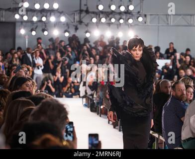 Coco Rocha and Her Daughter Walk Runway At Paris Couture Week - Coco Rocha Mommy  and Me Moment Jean Paul Gaultier Couture